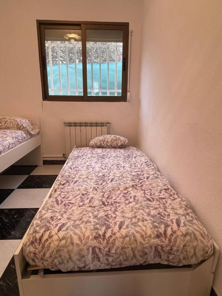 Вілла Casa Con Jardin En Ogijares Екстер'єр фото