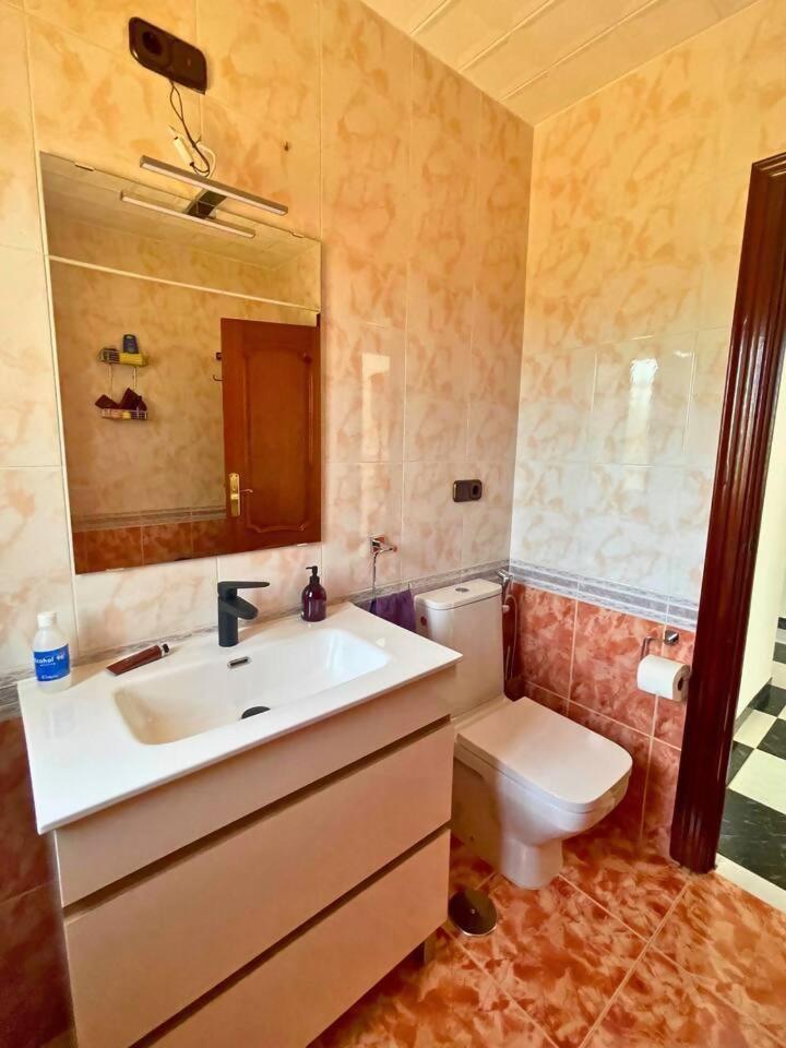 Вілла Casa Con Jardin En Ogijares Екстер'єр фото