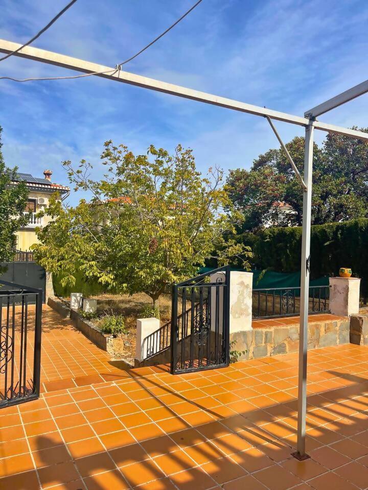 Вілла Casa Con Jardin En Ogijares Екстер'єр фото